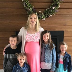 Meet your Posher, Alicia